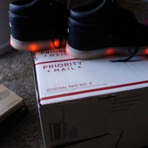 Airwalk boys light up shoes